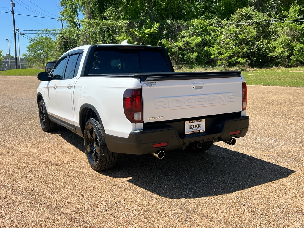 2025 Honda Ridgeline Black Edition