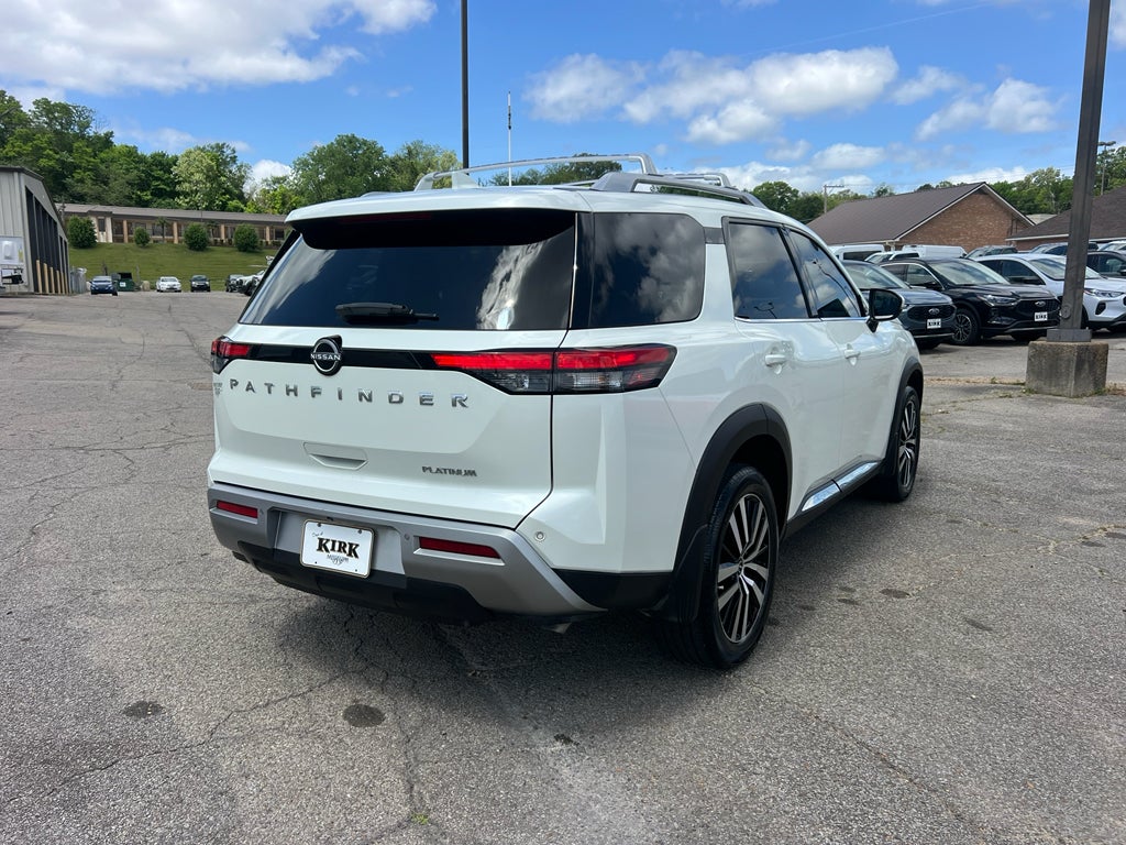 2023 Nissan Pathfinder Platinum