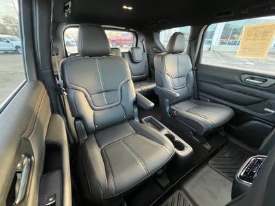 2025 Nissan Armada SL