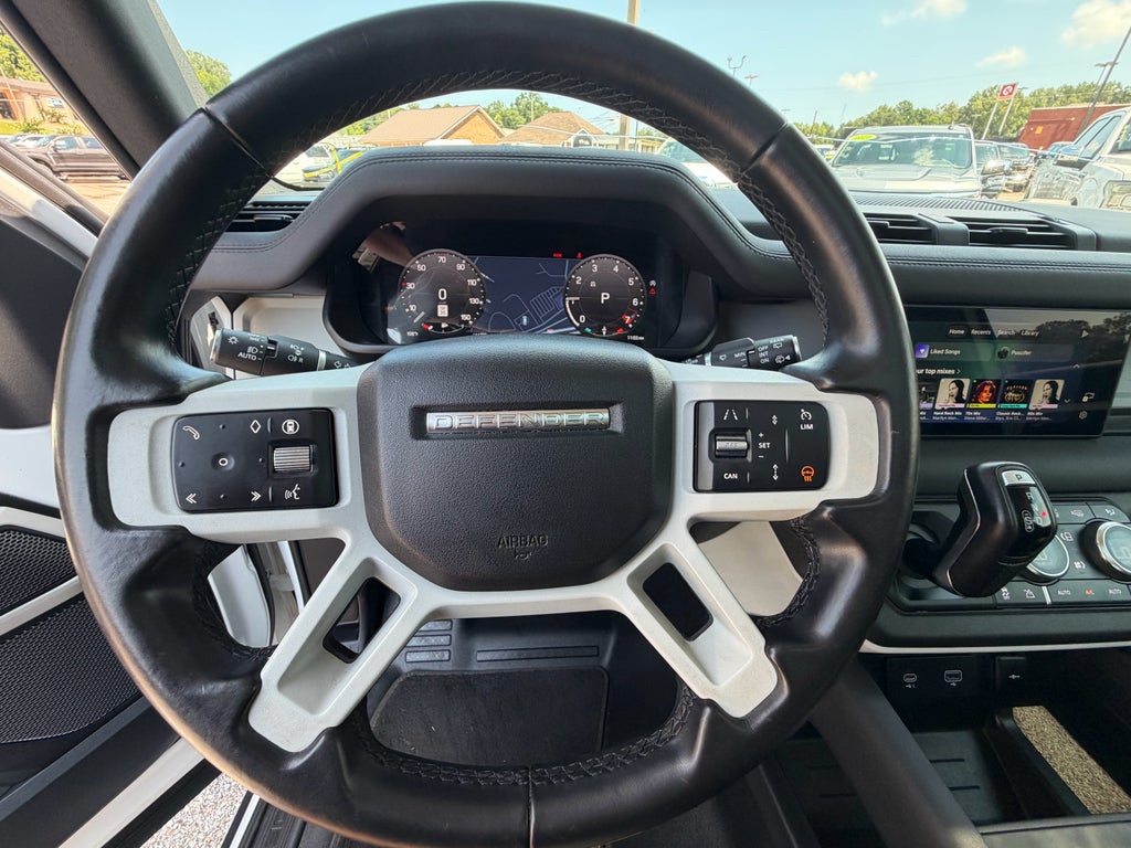 2024 Land Rover Defender 110 S