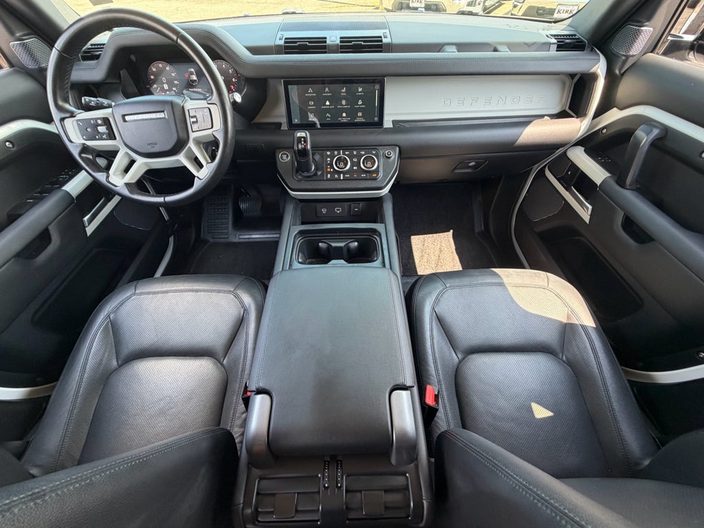 2024 Land Rover Defender 110 S